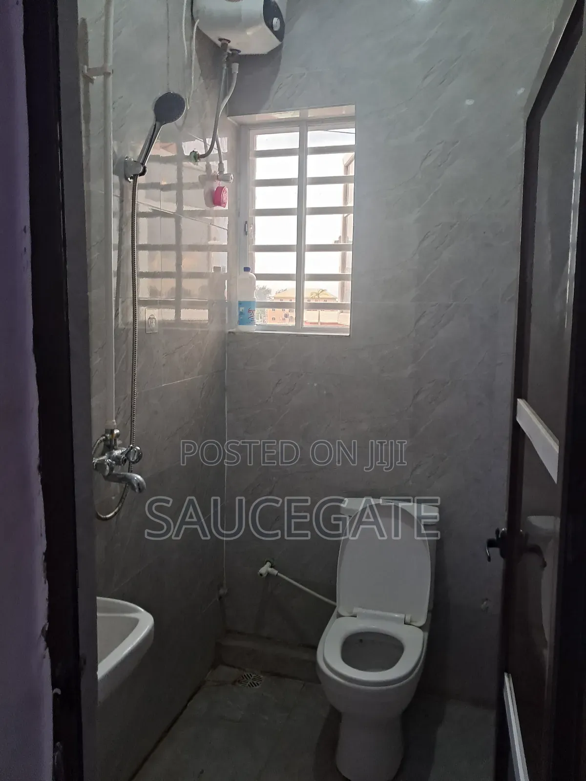 1bdrm Bedsitter in Ijegun Satellite for rent