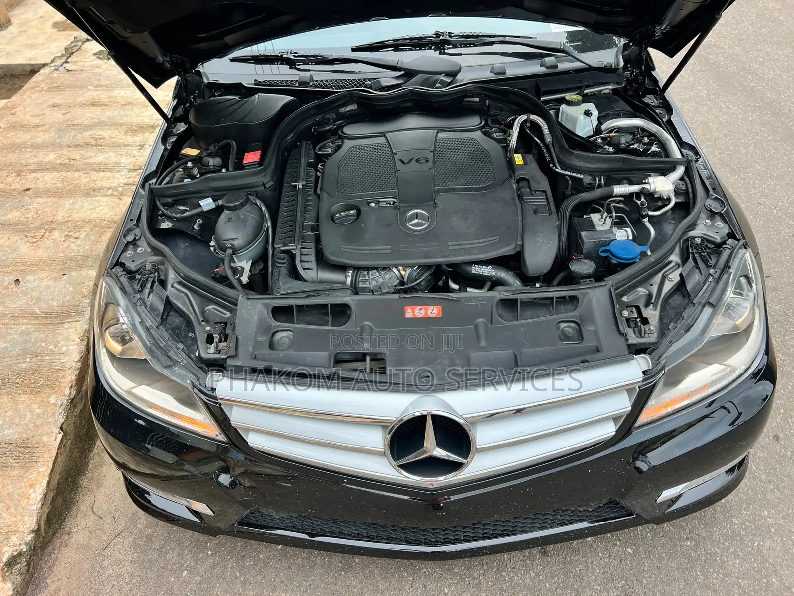 Mercedes-Benz C300 Luxury 4Matic Sedan AWD (3.5L 6cyl 7A) 2013 Black