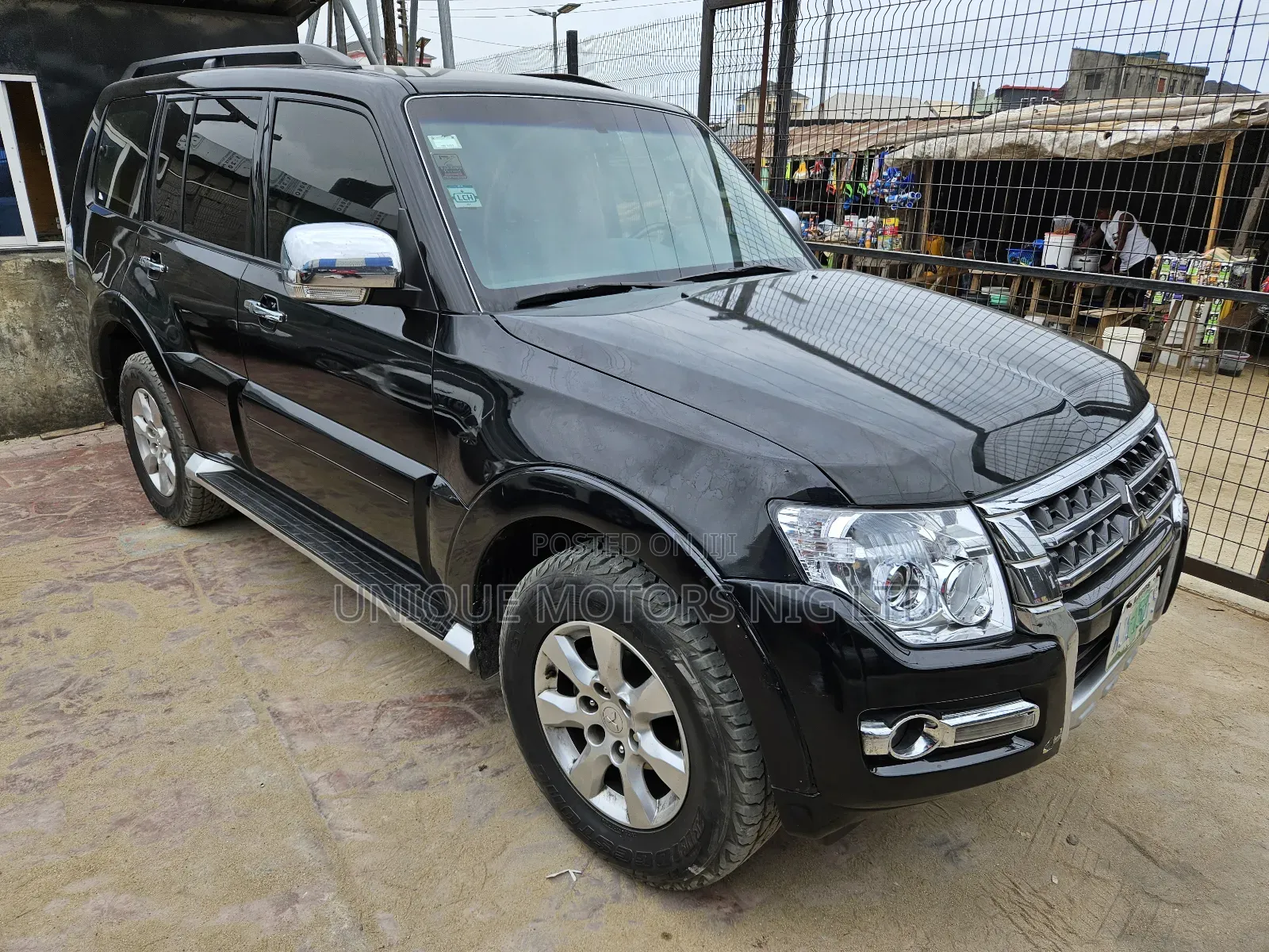 Mitsubishi Pajero Sport GLS 2018 Black