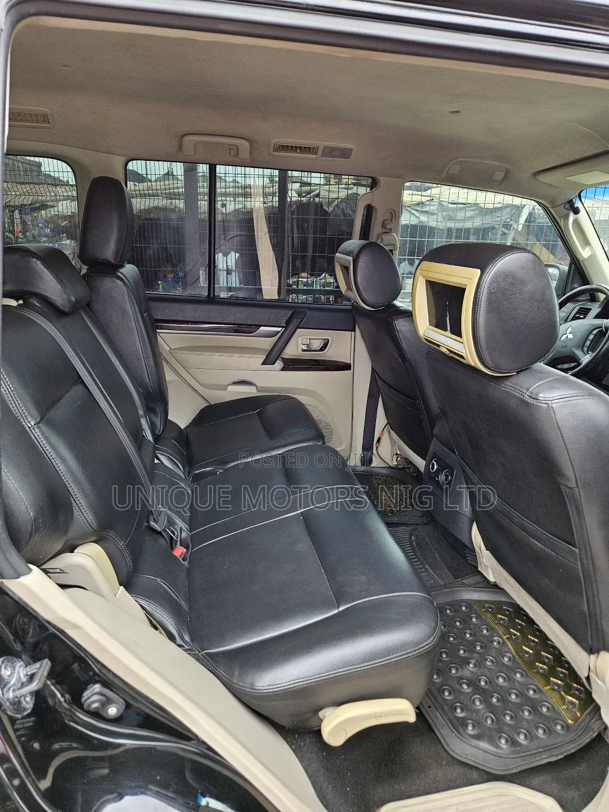 Mitsubishi Pajero Sport GLS 2018 Black