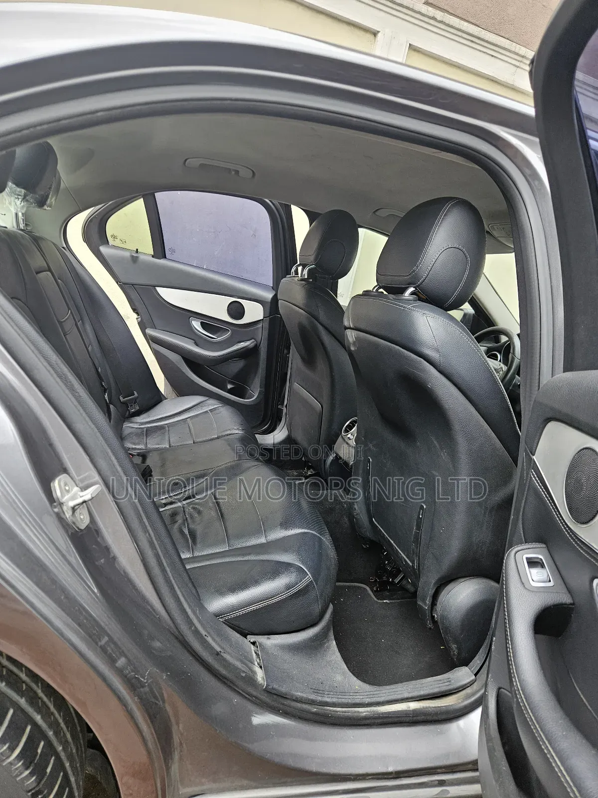 Mercedes-Benz C300 Base 4dr RWD Sedan (2.0L 4cyl 7A) 2015 Gray