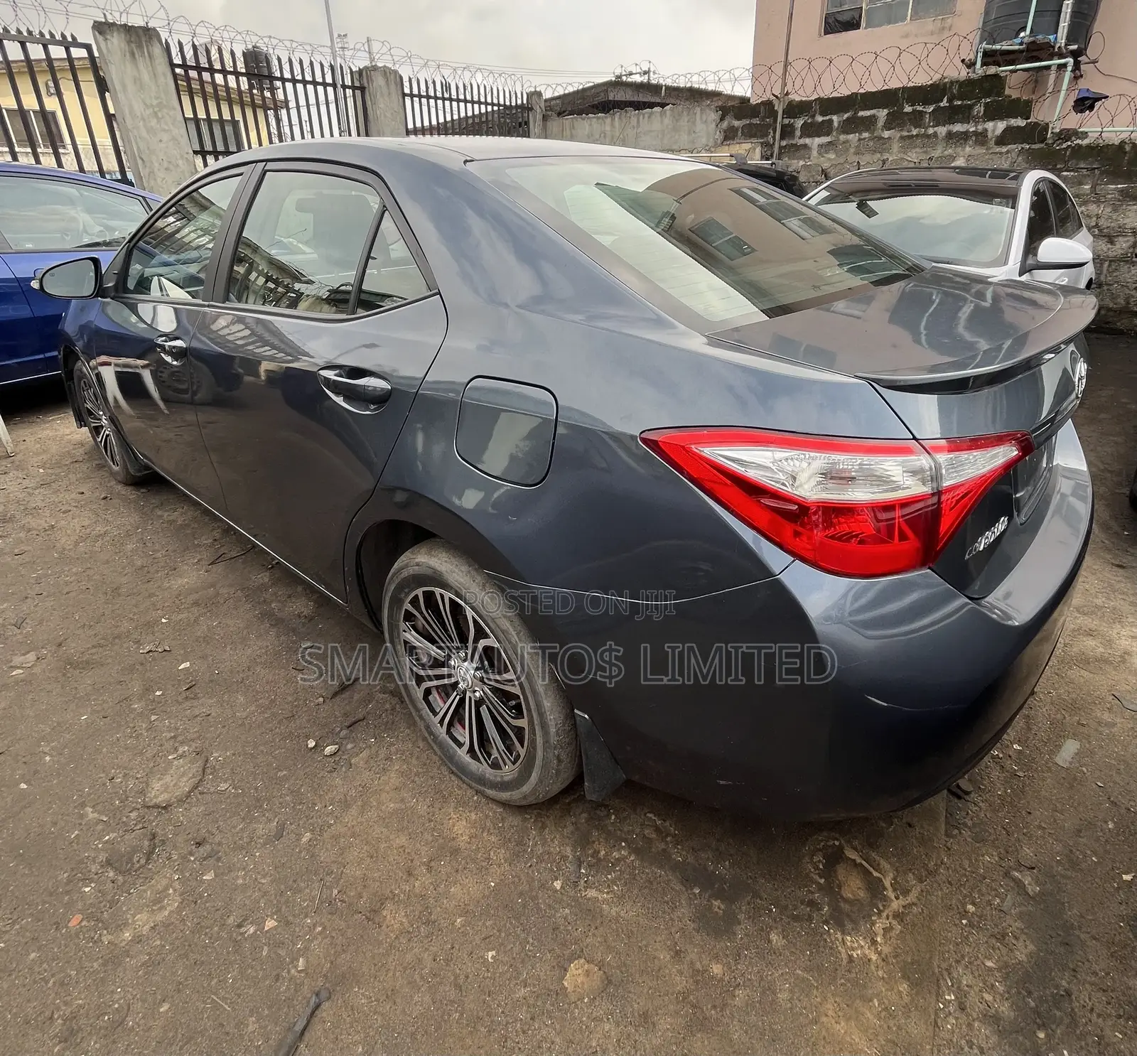 Toyota Corolla S 4dr Sedan (1.8L 4cyl CVT) 2015 Gray
