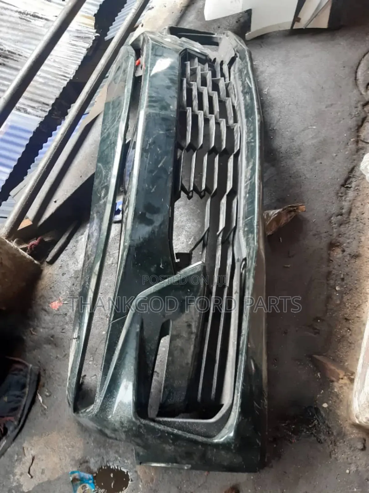 Front Bumper Chevrolet Camaro 2020/2021/2022/2023/2024/2025