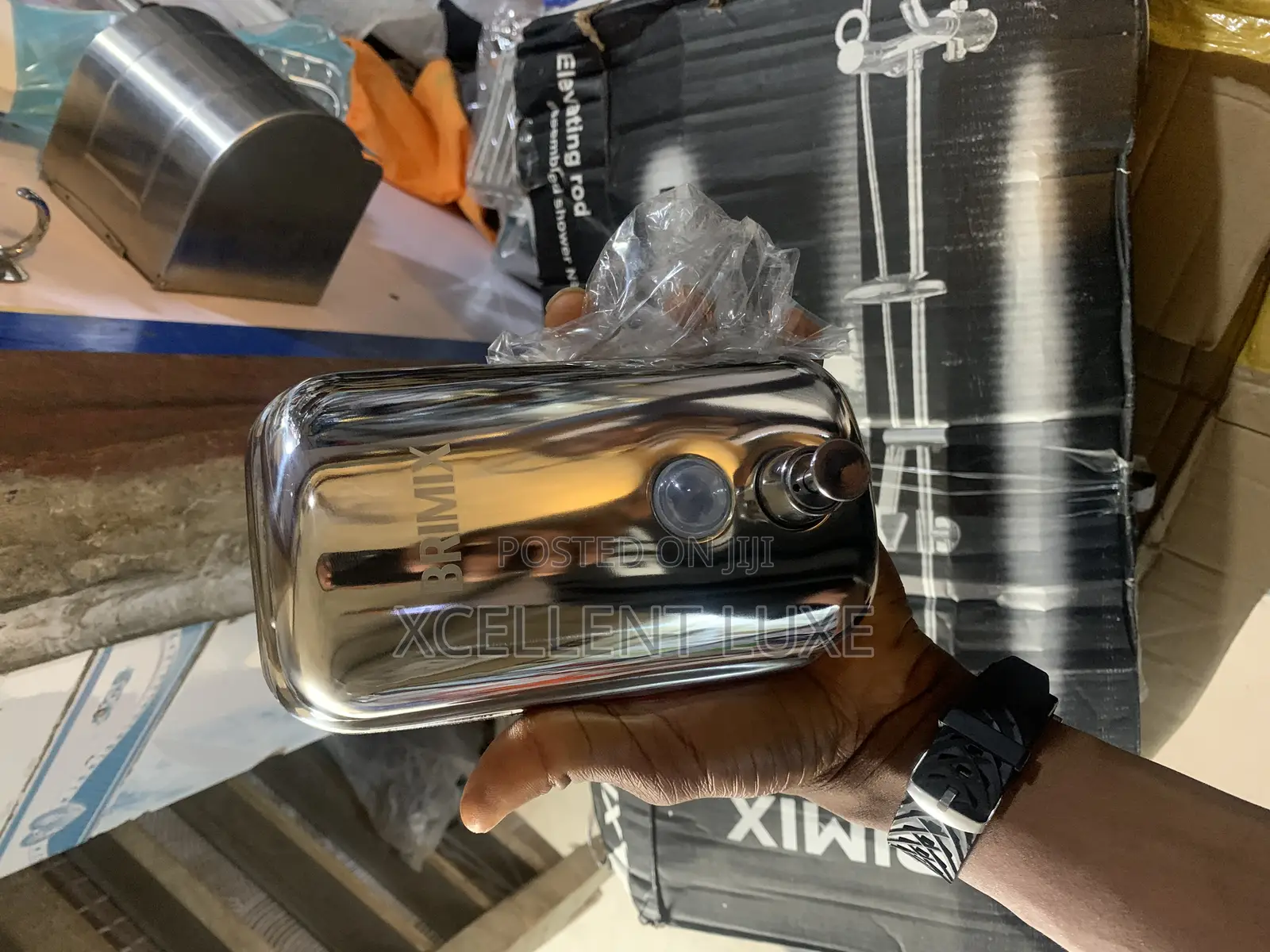 Manual Liquid Soap Dispenser Wall Mount
