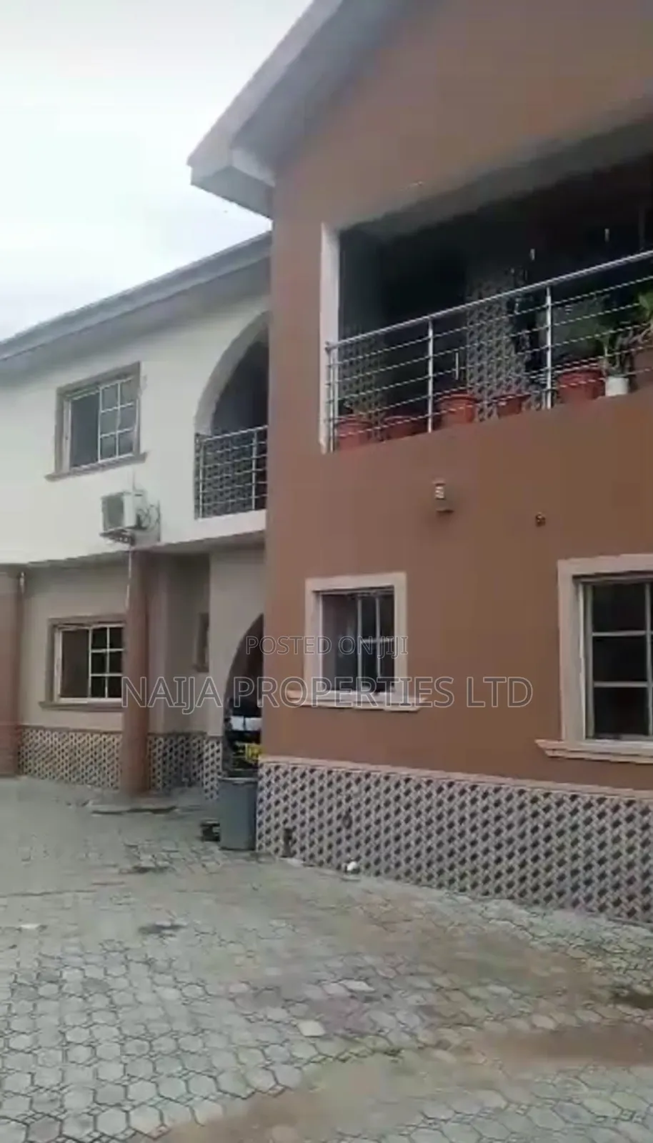 2bdrm Block of Flats in Langbasa, Ajah for sale