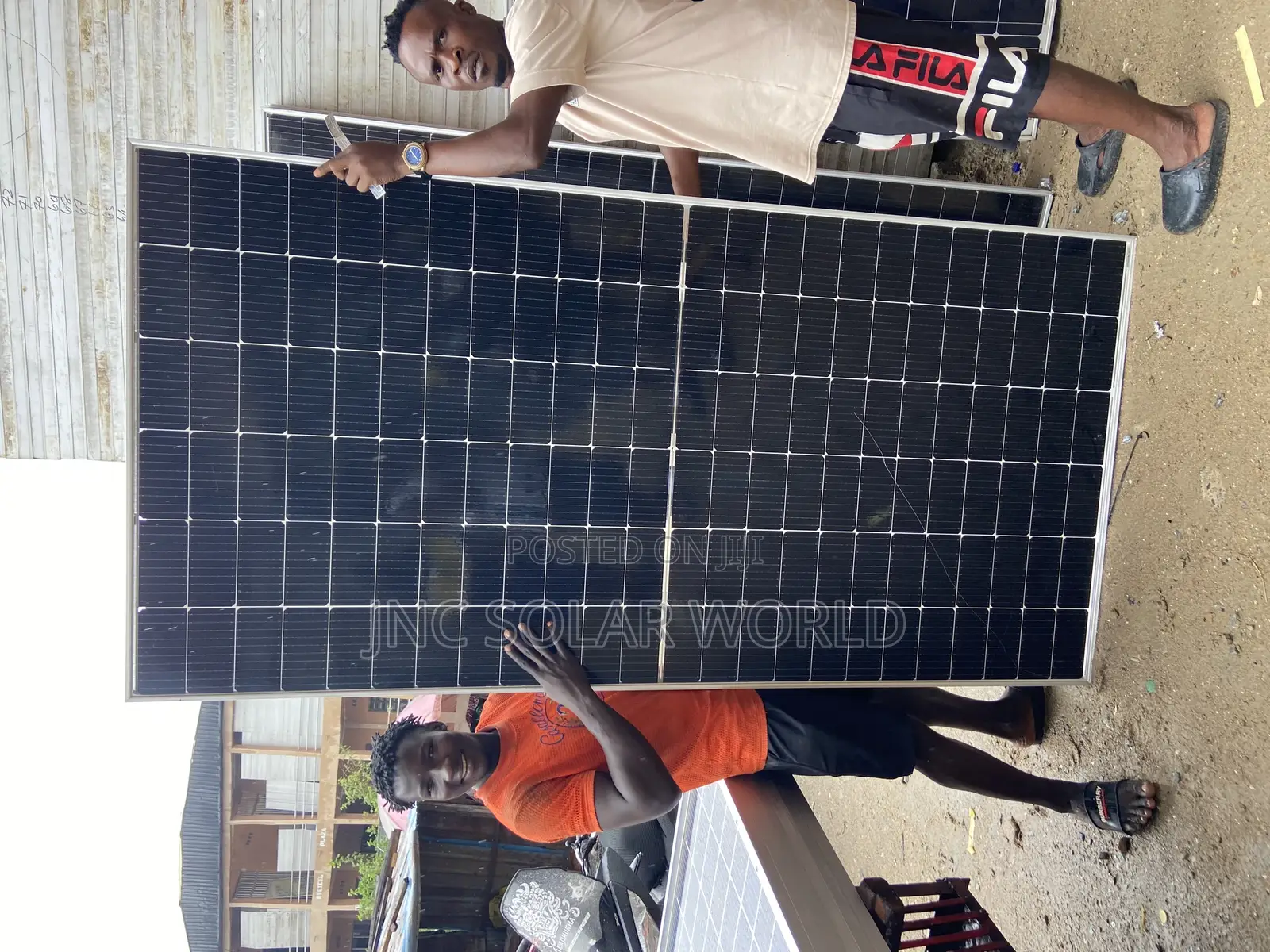 650w Jinko Solar Panels 144cell