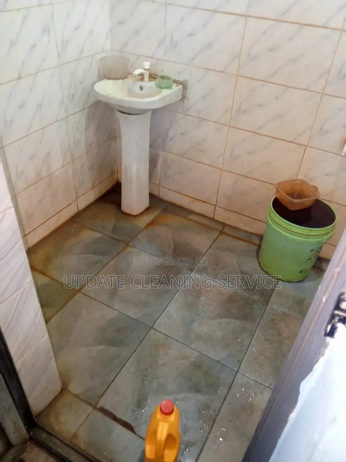 Book Your Professional Deep Cleaning Disinfecting Services