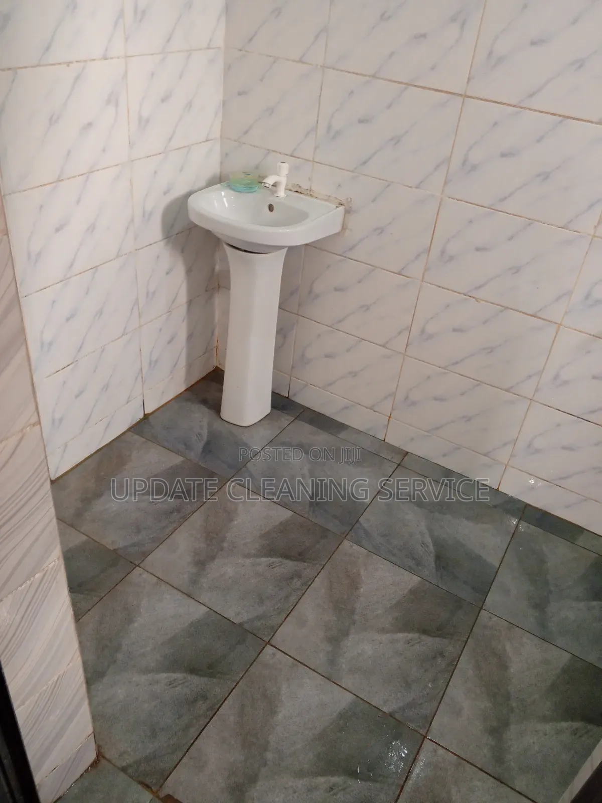 Book Your Professional Deep Cleaning Disinfecting Services