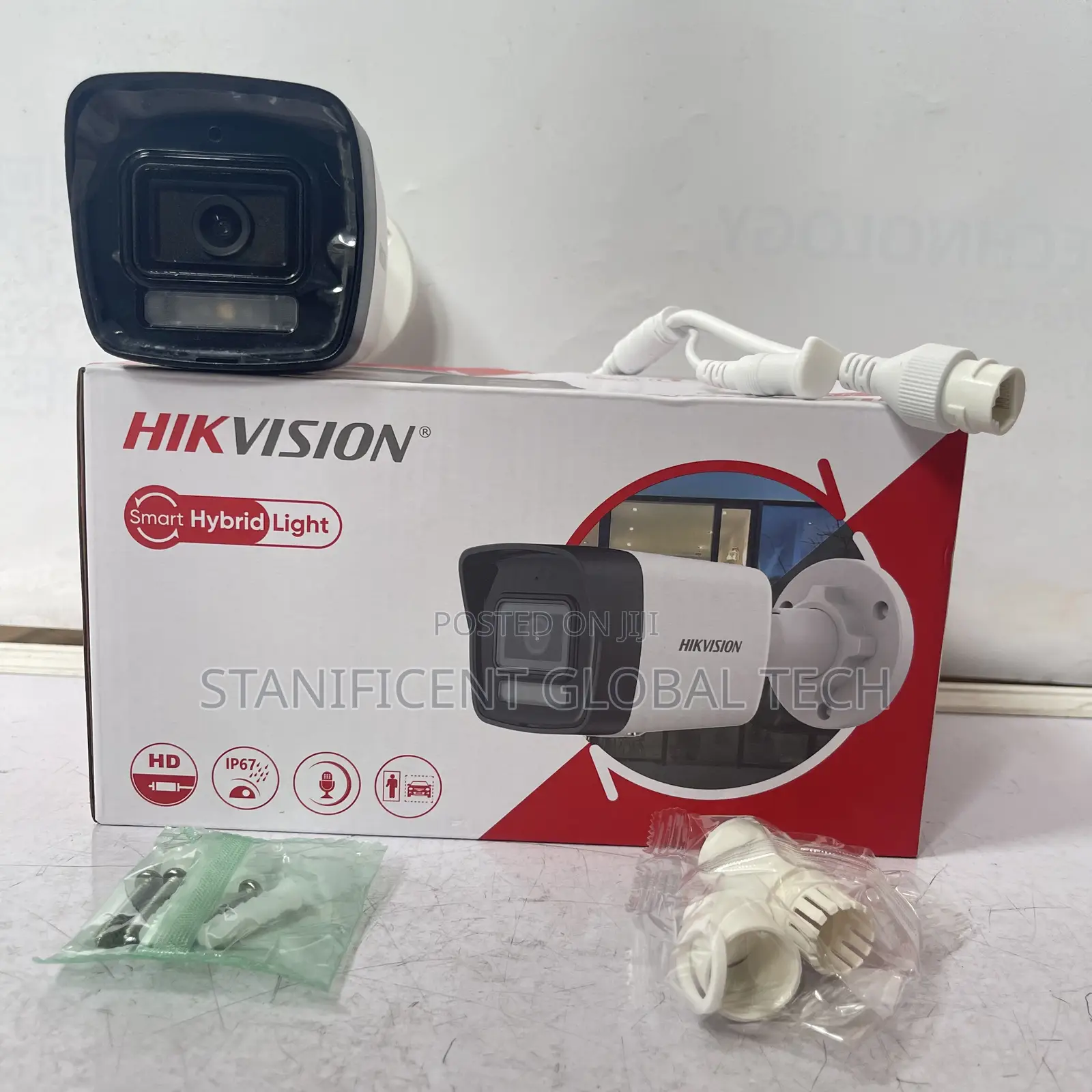 Hikvision 2mp Outdoor Smart Hybrid Light Audio Ip Camera