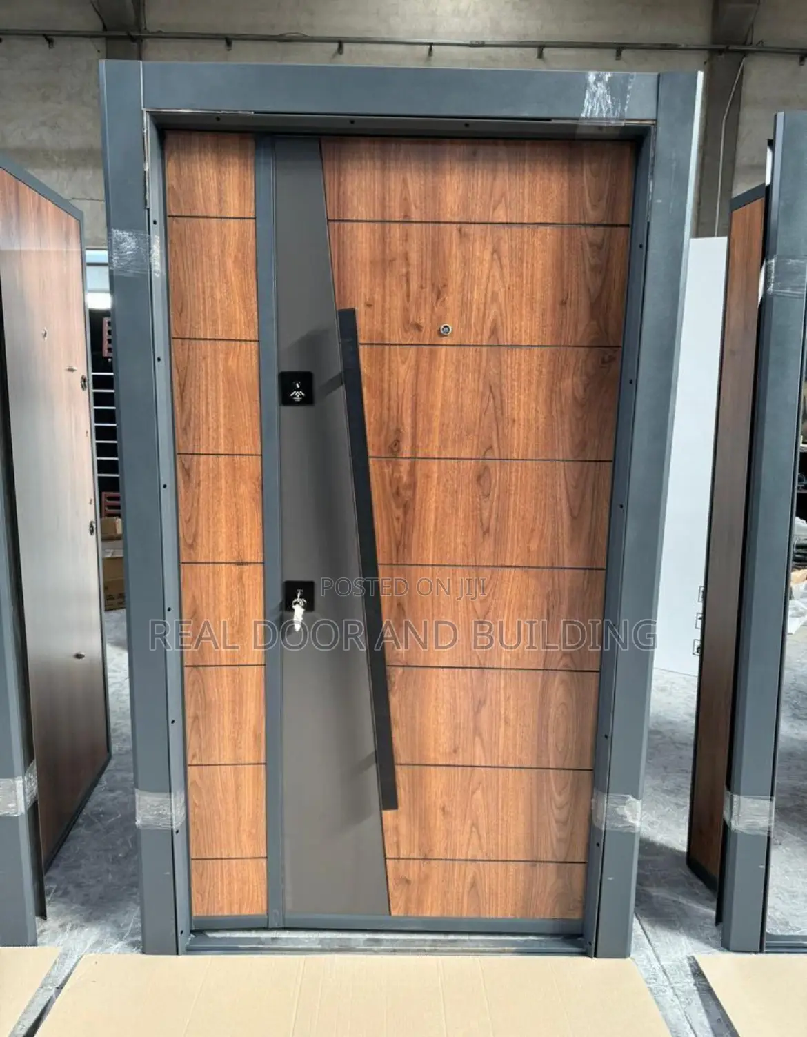 Luxury Security 4ftx7ft Entrance Door. (16la7)