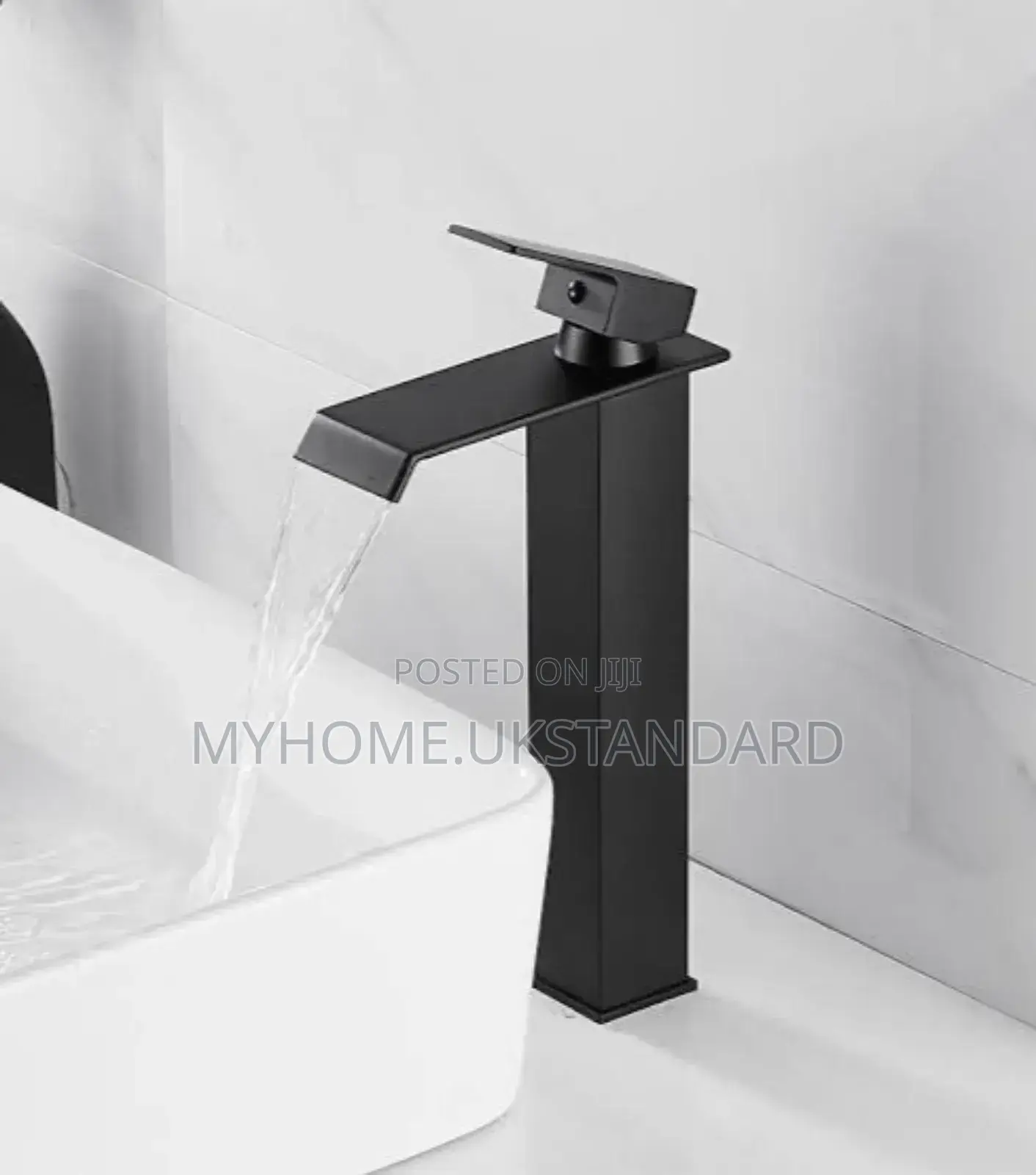 Luxury Water Fall Countertop Basin Mixer Tap