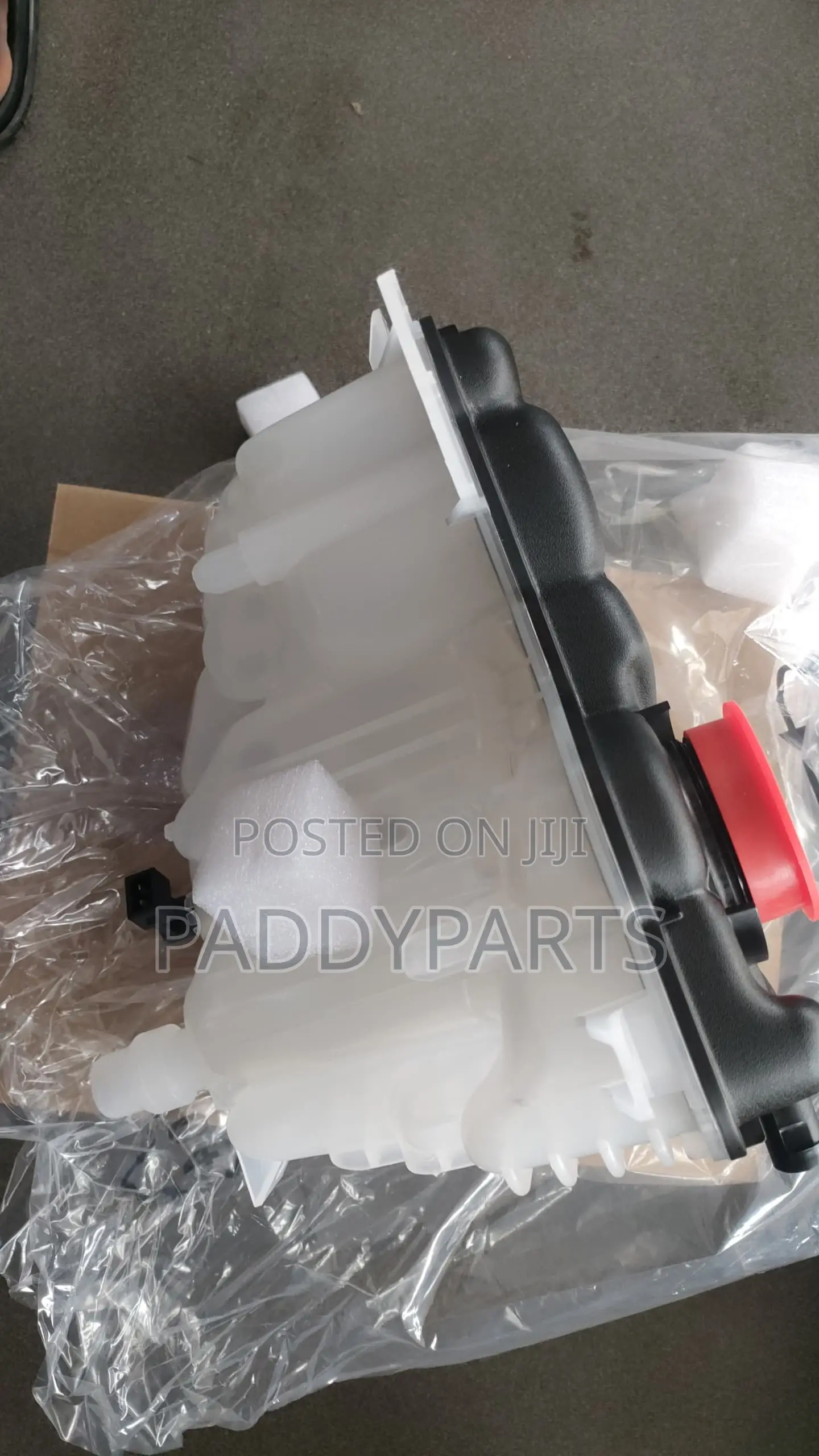 Range Rover Velar Coolant Reservoir Tank