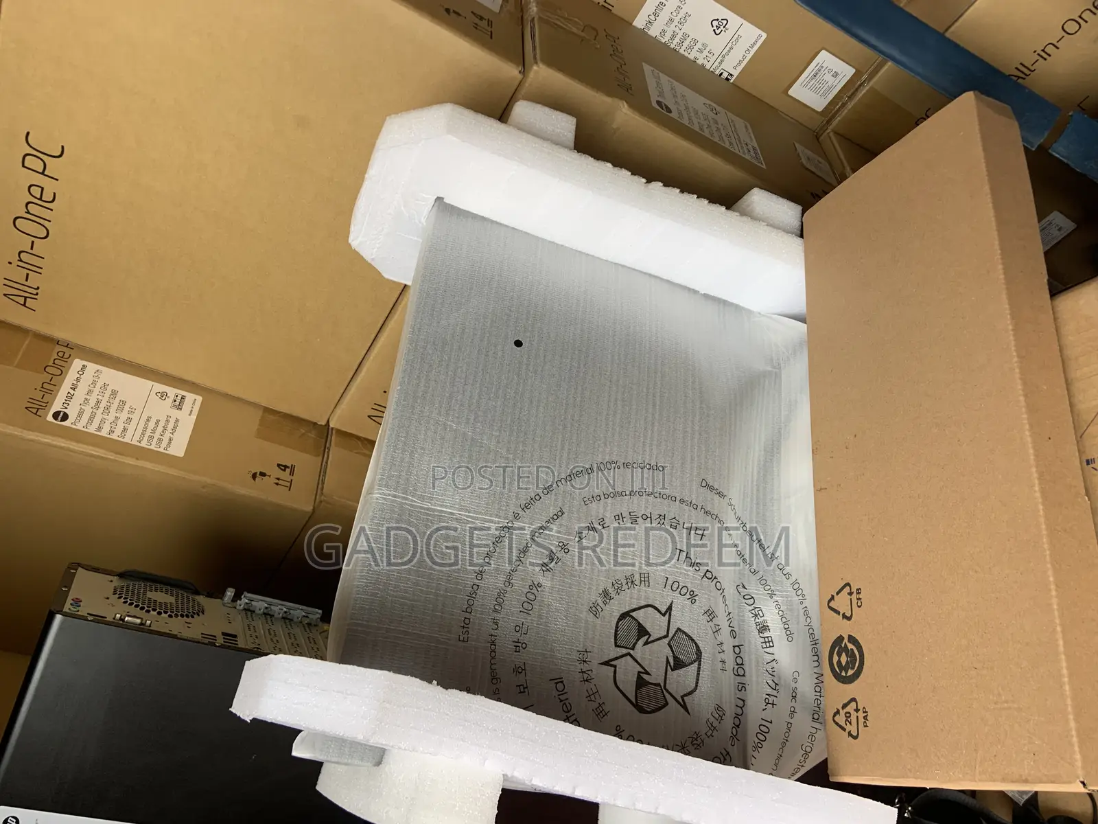 New Desktop Computer HP 200 G4 All-in-One 8GB Intel Core I3 HDD 1T