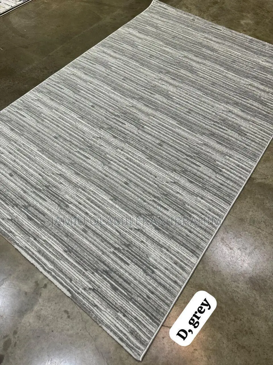 Center Rugs