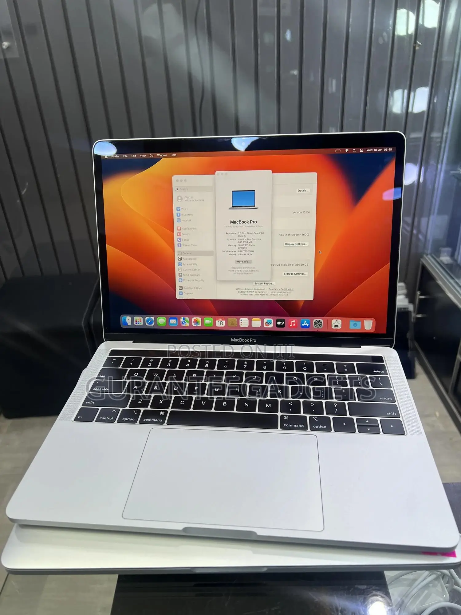 Laptop Apple MacBook Pro 2018 16GB Intel Core i5 SSD 256GB