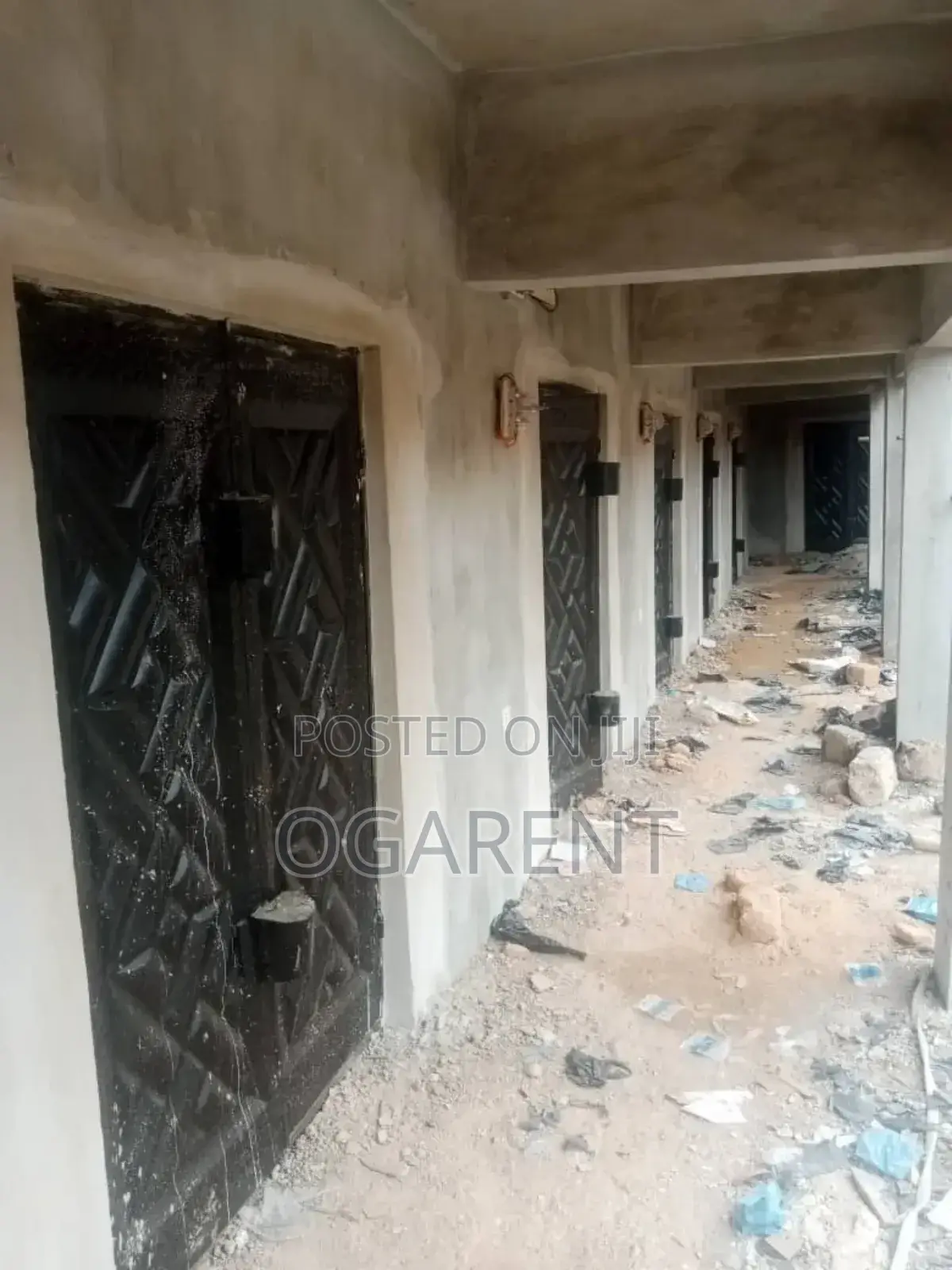 1bdrm Bedsitter in Mission, Benin City for rent