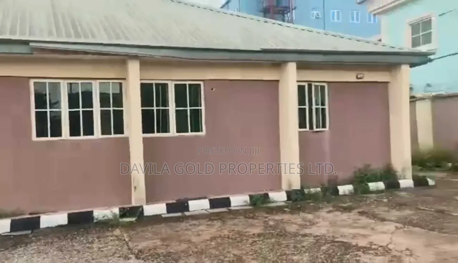 5bdrm Bungalow in Benin City for sale