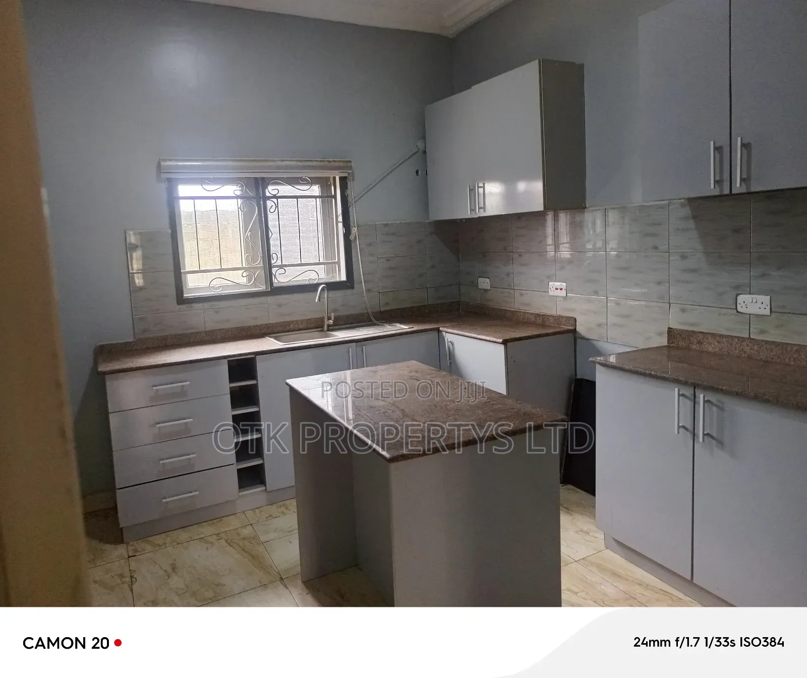 4bdrm Block of Flats in Aso Garden Estate,, Gwarinpa for rent