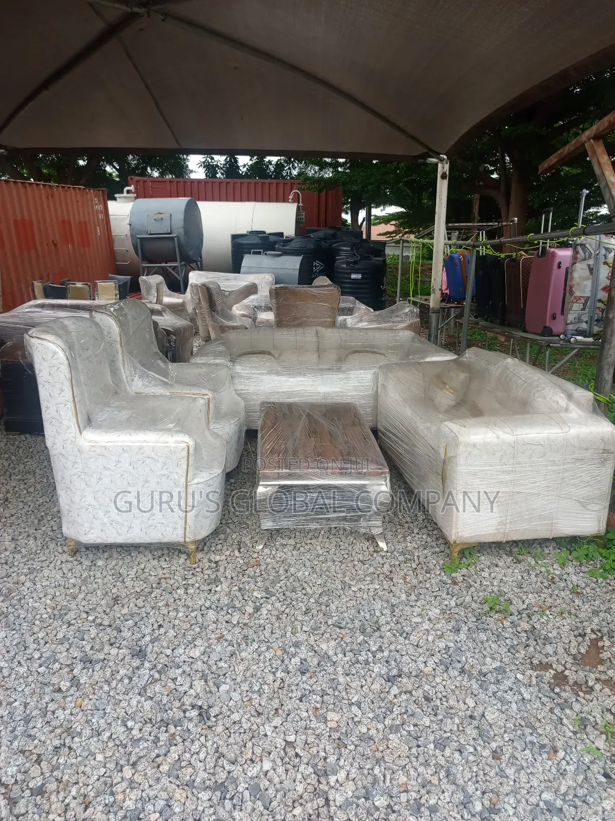 Top Notch Quality Off White 7 Seaters Chairset