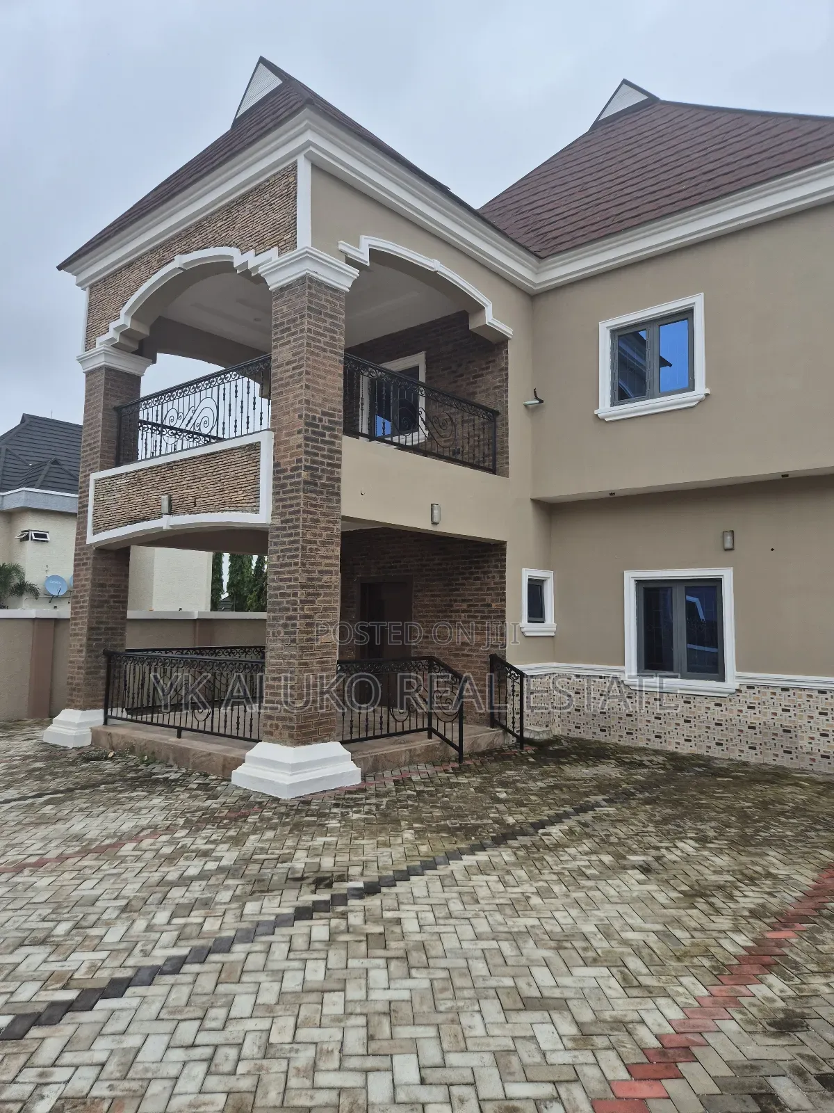 4bdrm Duplex in Hra Estate, Ilorin South for sale