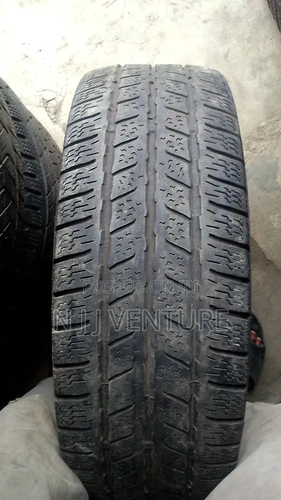 215 45 R17 Tukubo Tyre