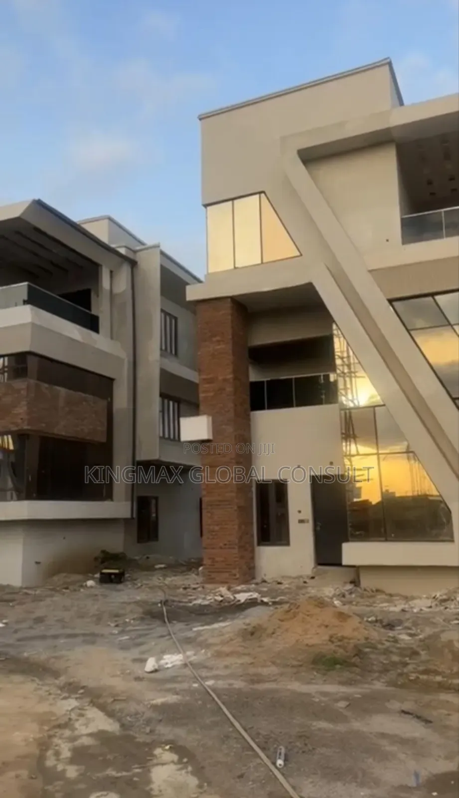 5bdrm Apartment in Guzape District for sale