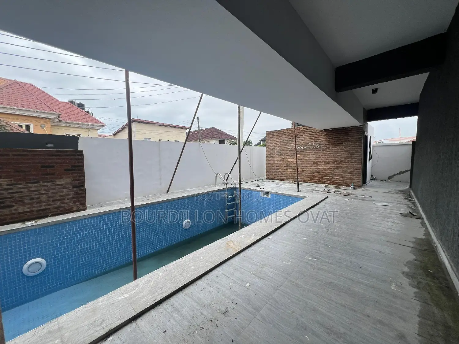 4bdrm Duplex in Lekki Phase 1 for sale