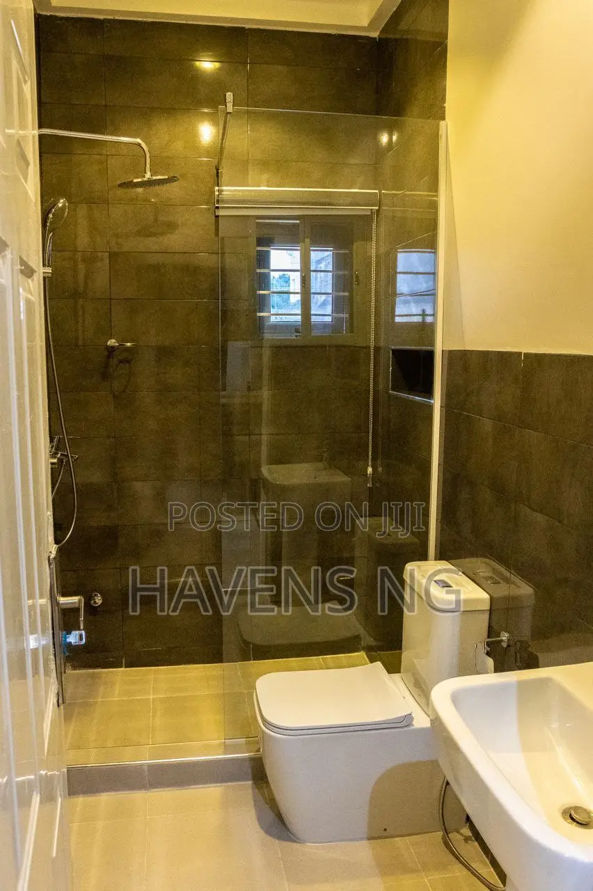 Luxury 3-Bedroom Apartment