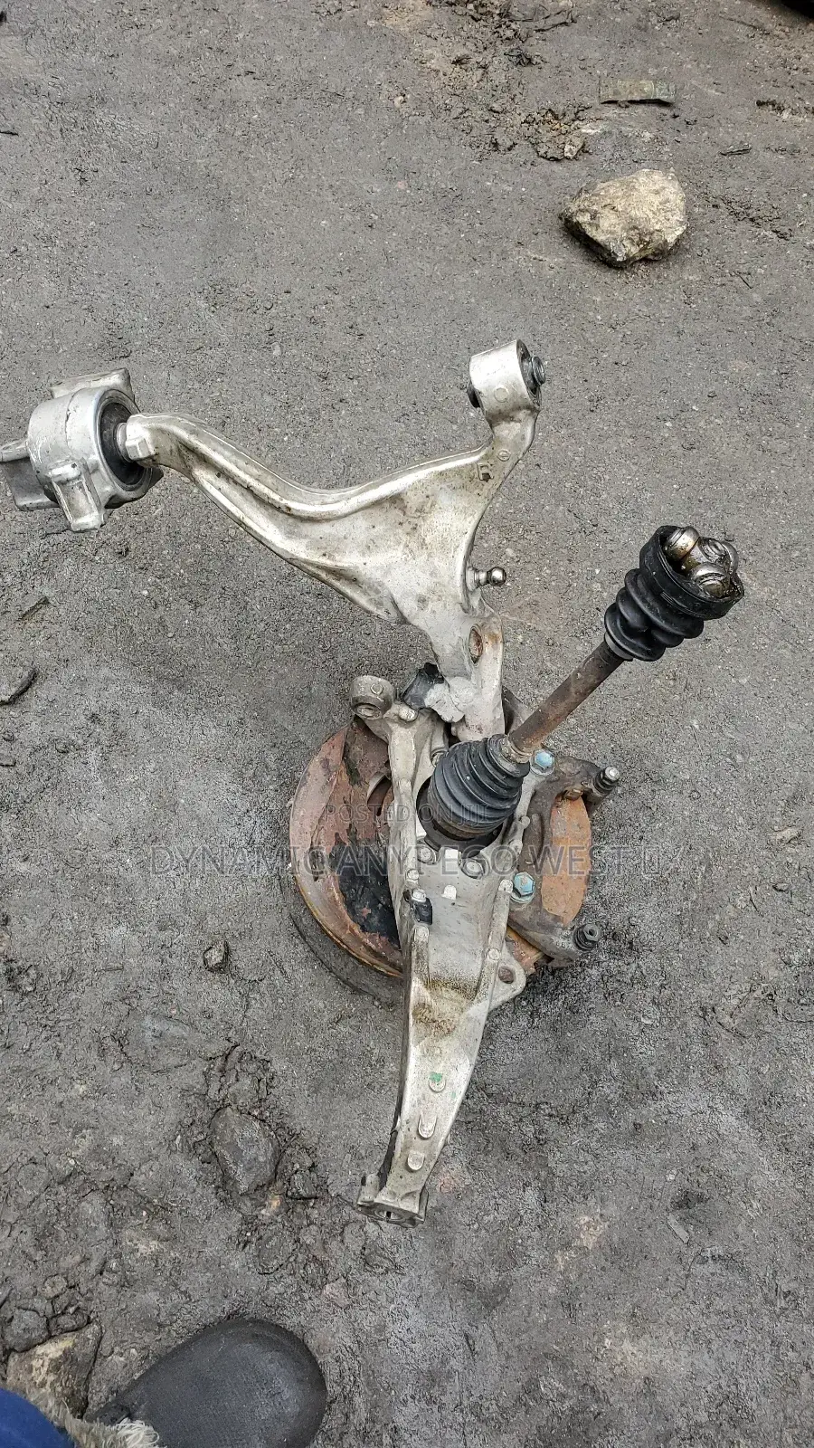Infiniti M37x Hub and Lower Arm