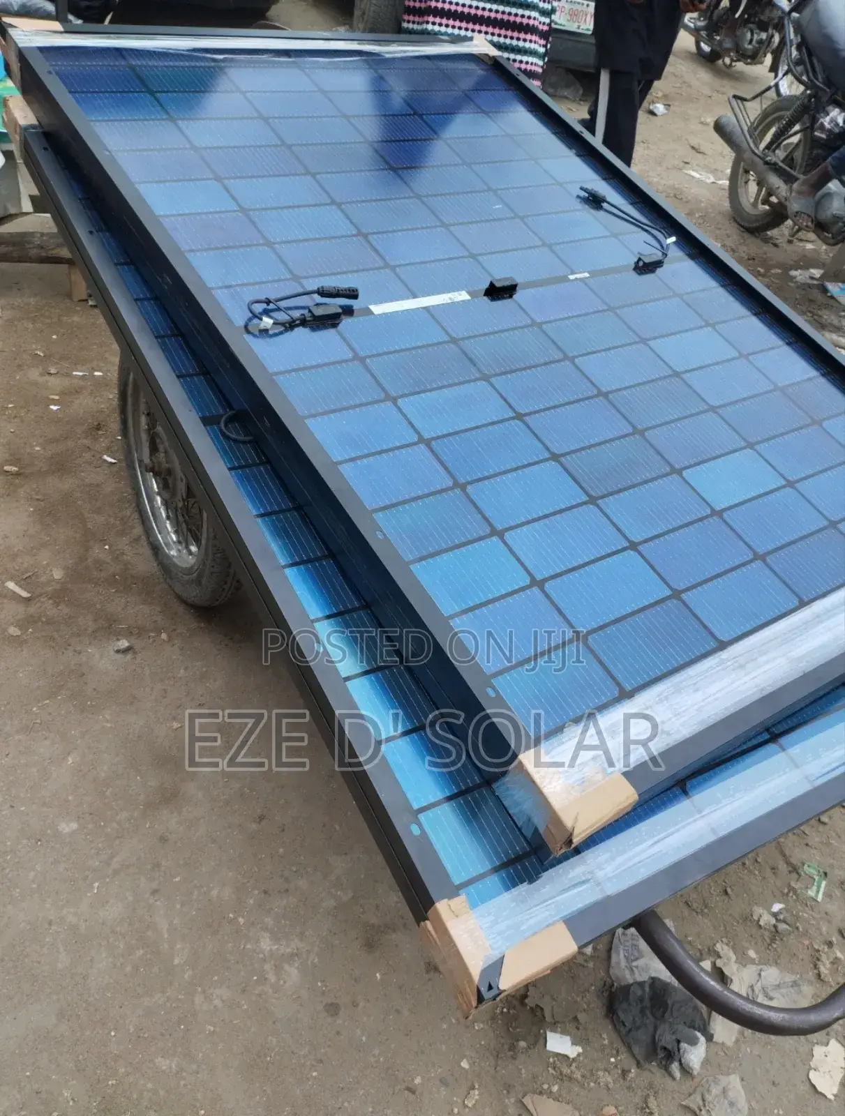 550w Jinko Solar Panel Bi-Facial Halfcut
