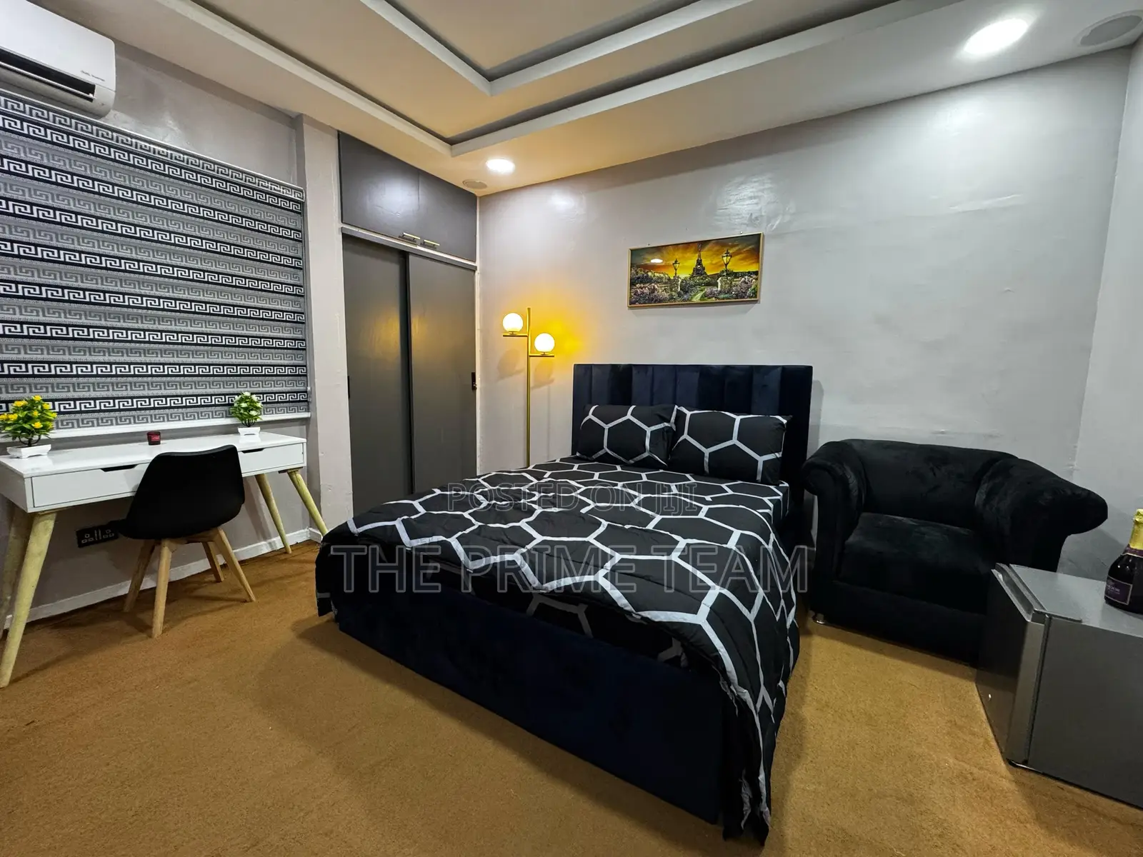 Prime Oak Residence Studio Apartment