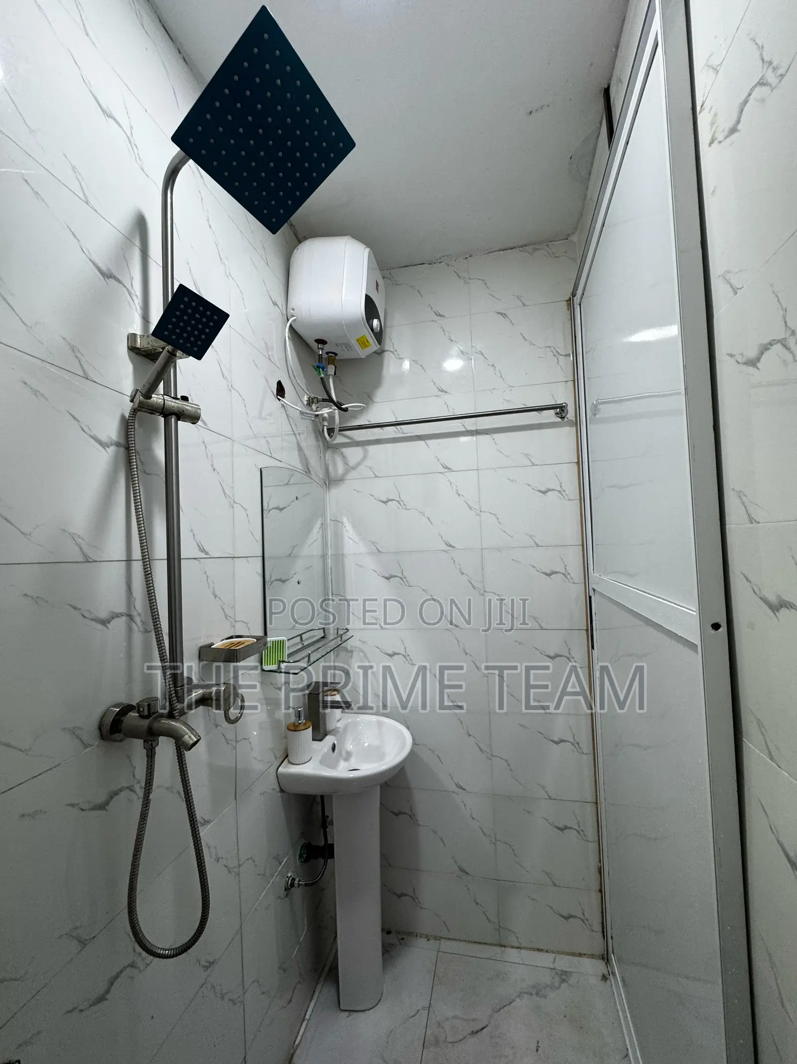 Prime Oak Residence Studio Apartment
