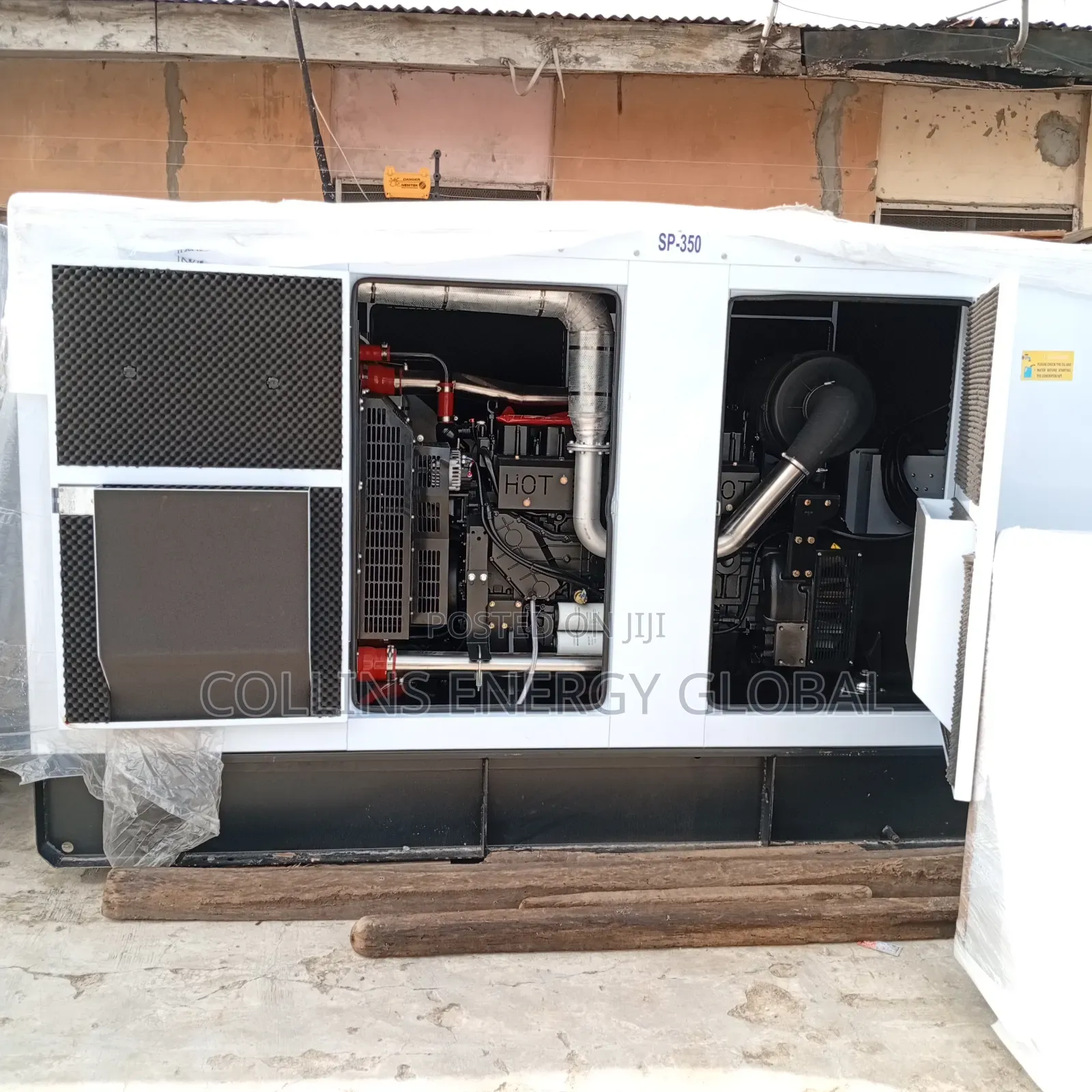 350 Kva Uk Perkins Soundproof Copper Coil Generator