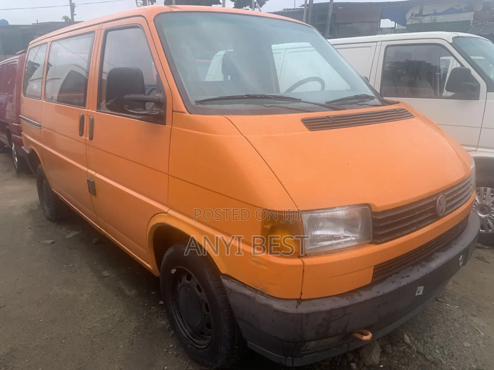 Volkswagen Transporter 2000 Orange