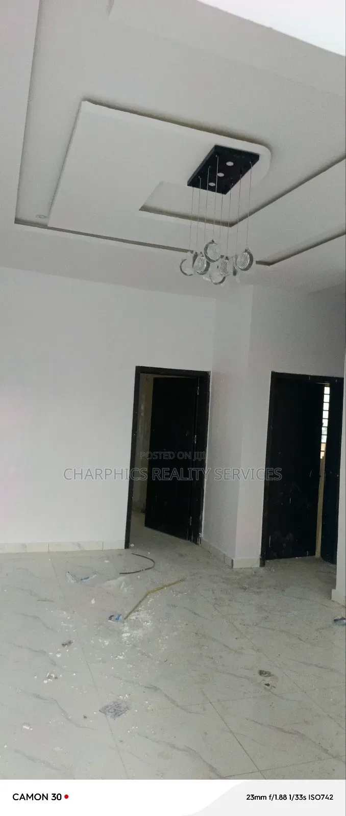 3bdrm Block of Flats in Surulere for sale