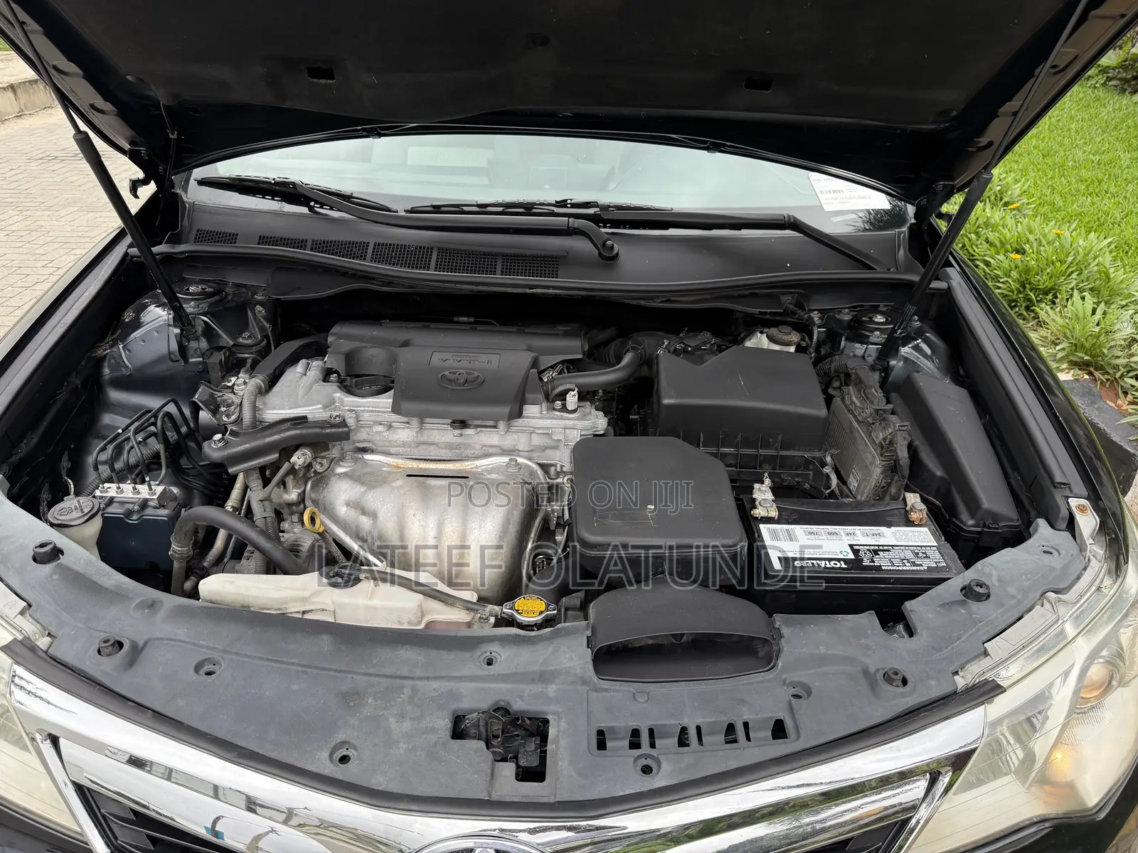 Toyota Camry LE 4dr Sedan (2.5L 4cyl 6A) 2013 Blue