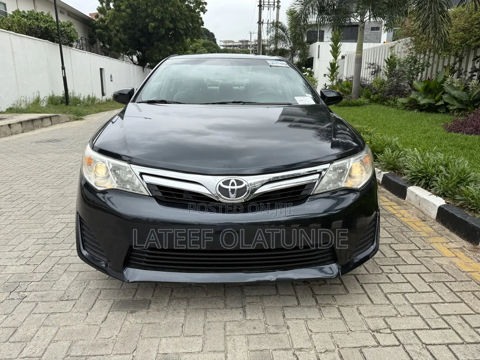 Toyota Camry LE 4dr Sedan (2.5L 4cyl 6A) 2013 Blue