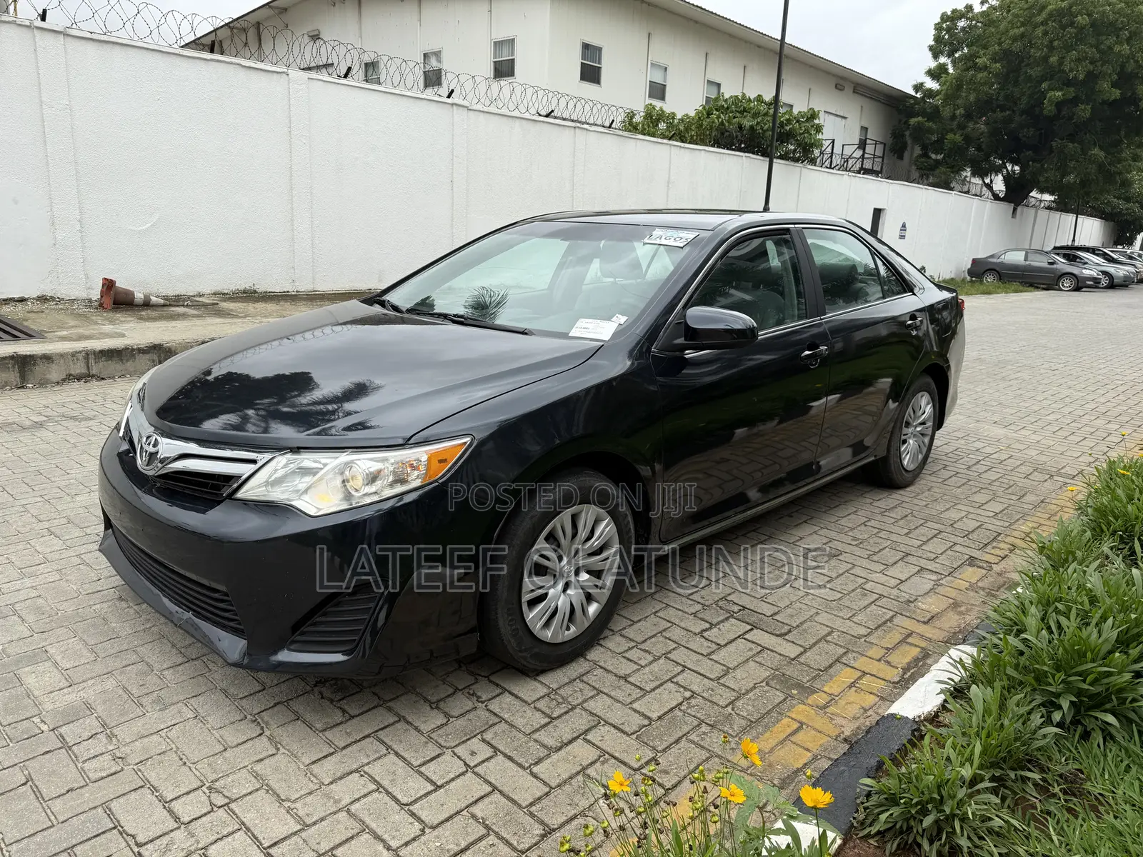 Toyota Camry LE 4dr Sedan (2.5L 4cyl 6A) 2013 Blue