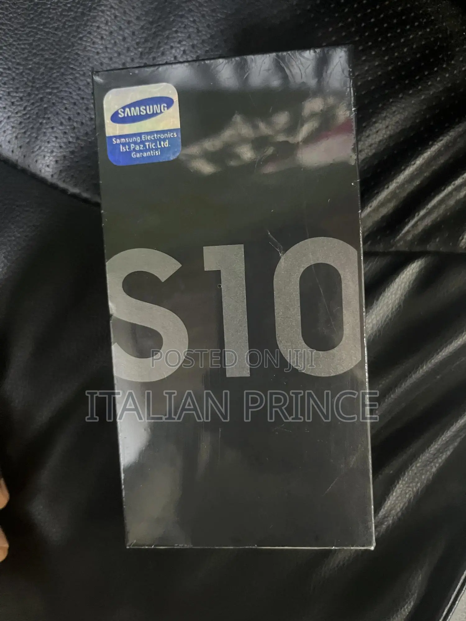 New Samsung Galaxy S10 128 GB Black