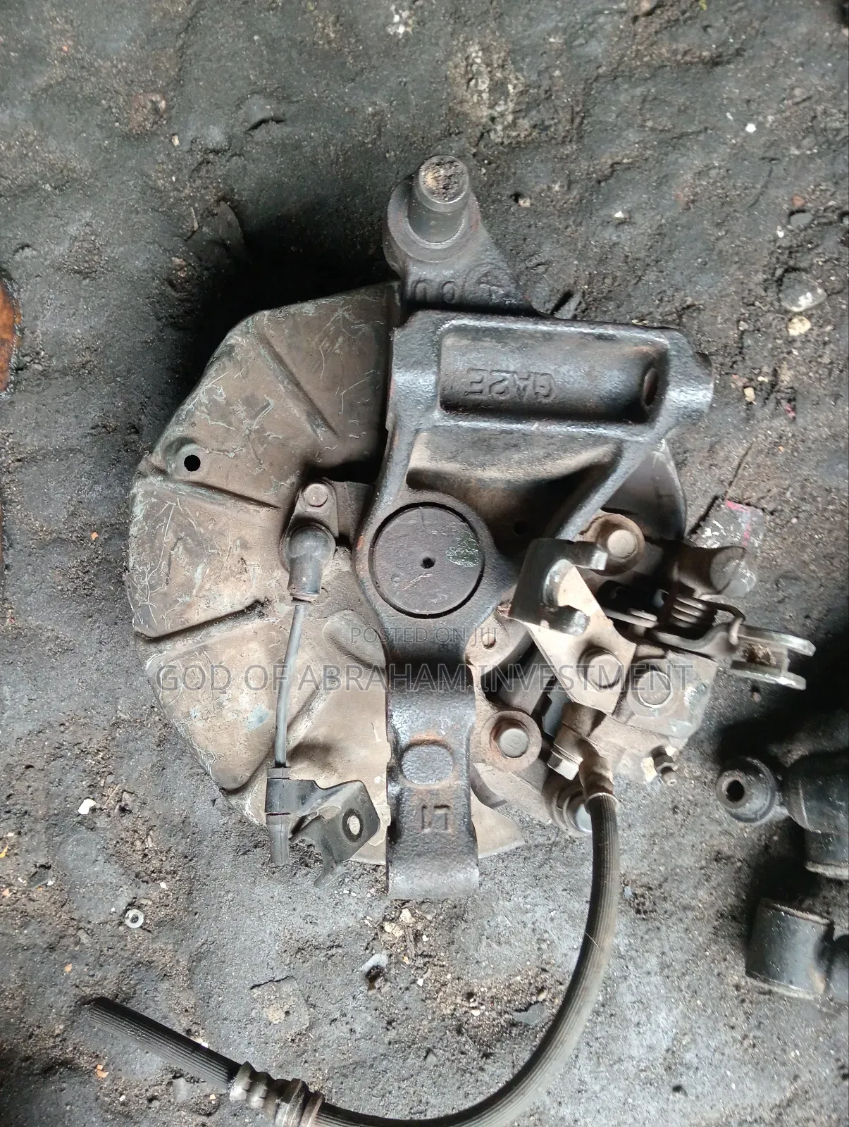 Mazda Premacy Complete Hub.Back 2003 Model