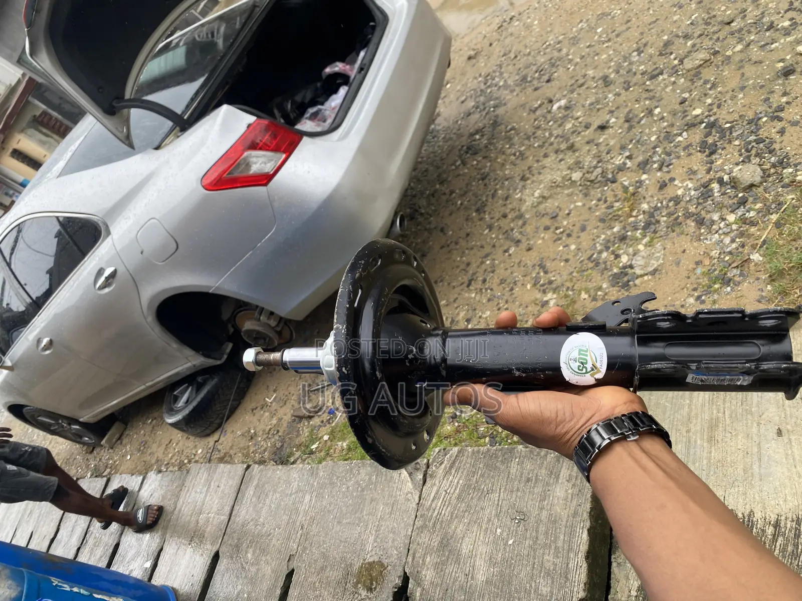Brand New Front Shock Absorber Lexus Es350
