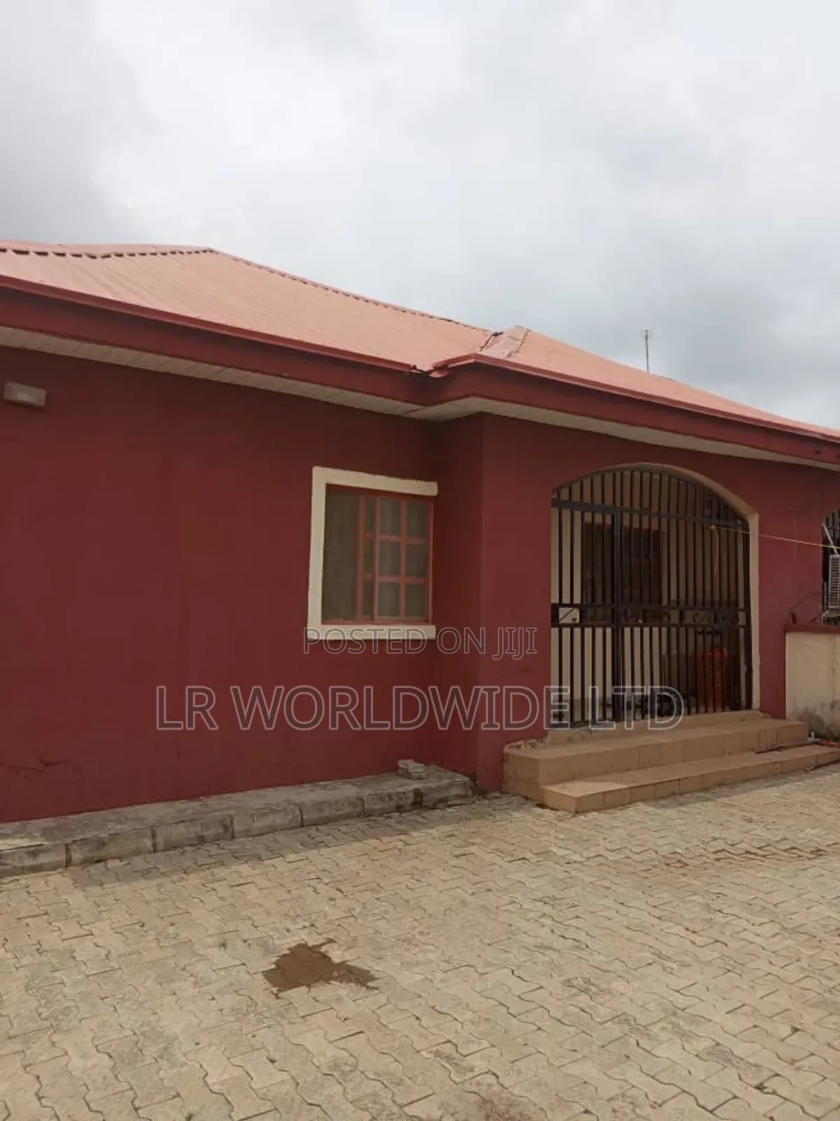 2bdrm Bungalow in Trademore, Lugbe District for sale