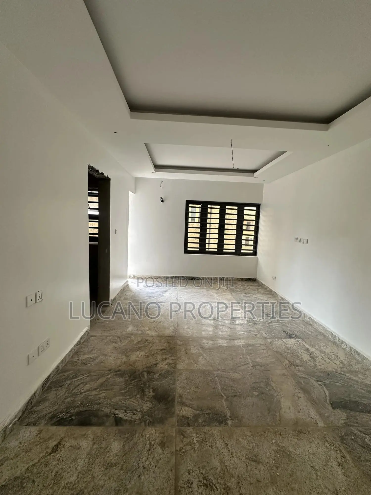 3bdrm Block of Flats in Wuye District for sale