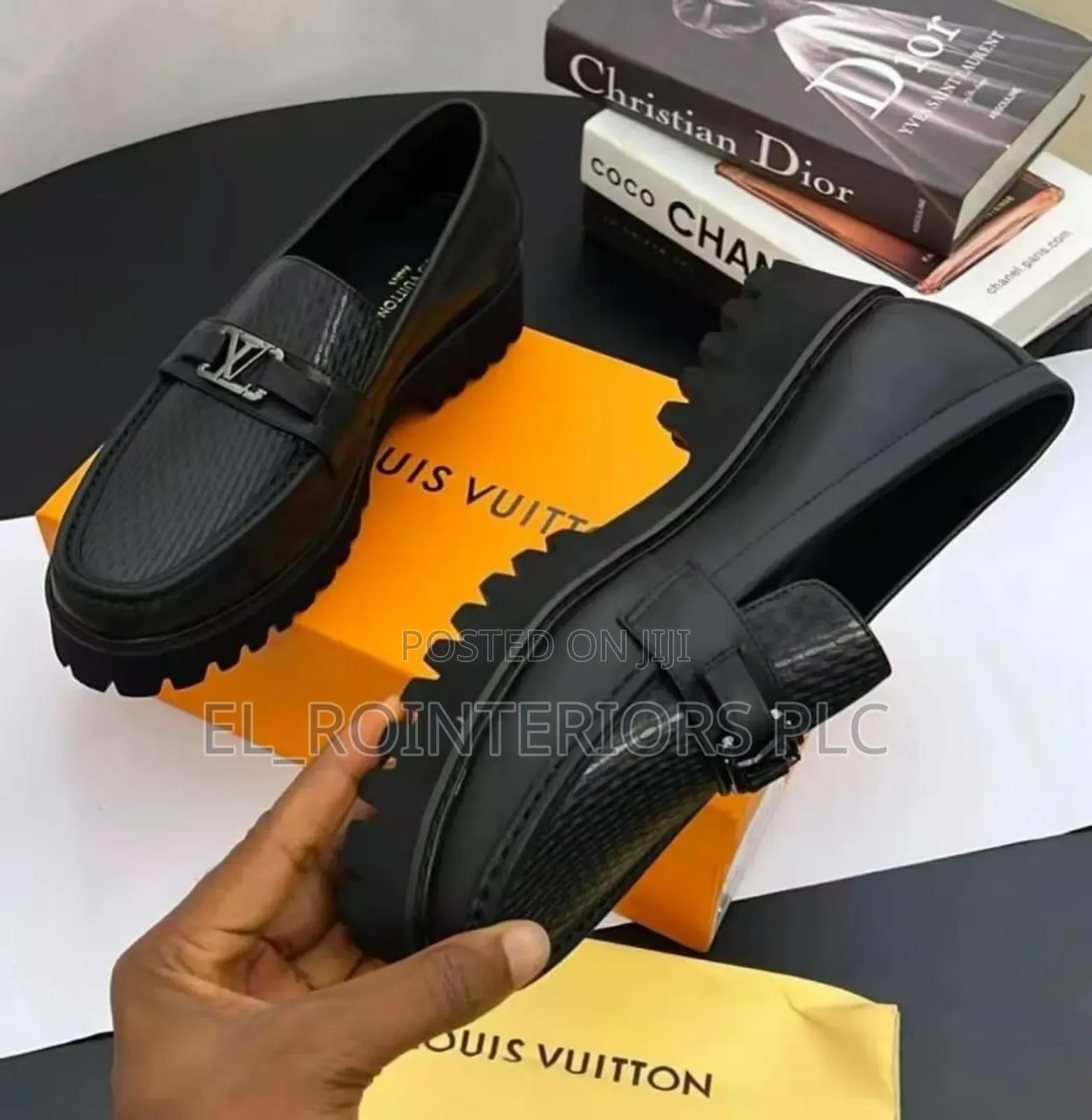Premium Louis Vuitton Shoe