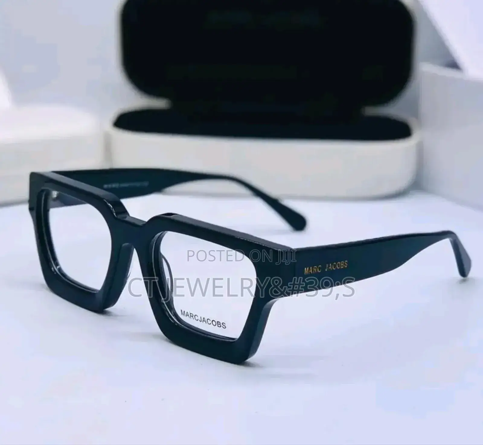 Marc Jacobs Thick Frame For The Fashionable High Grade