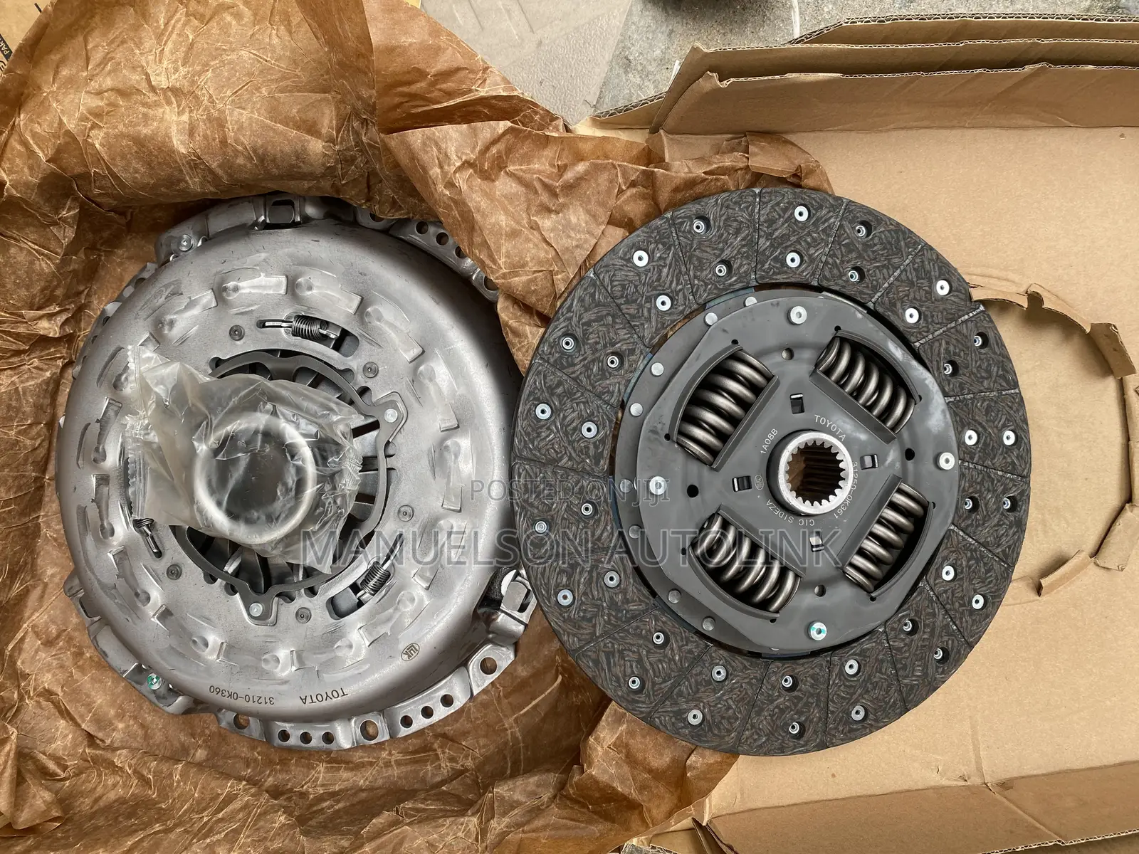 Clutch Set 31001-0k010 for Hilux Pickup/Revo 2gd-FTV 1gd