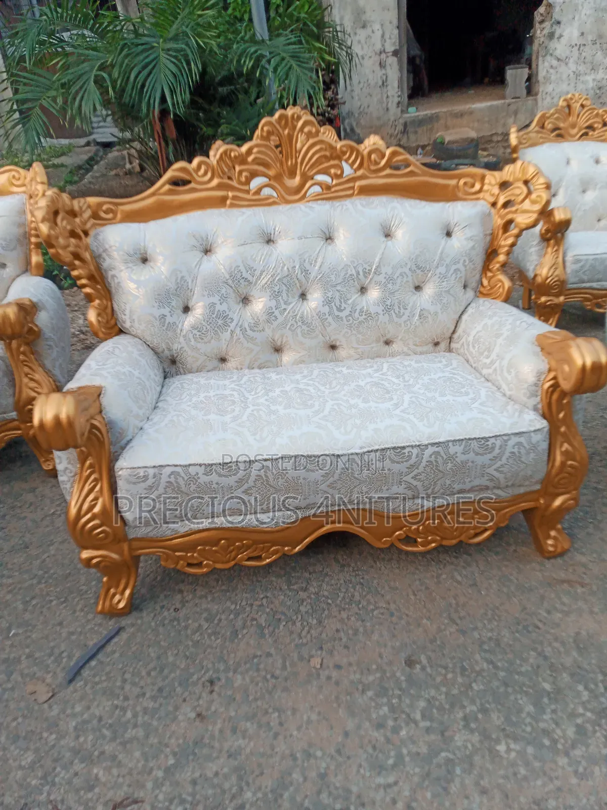 Antique Sofa Chairs