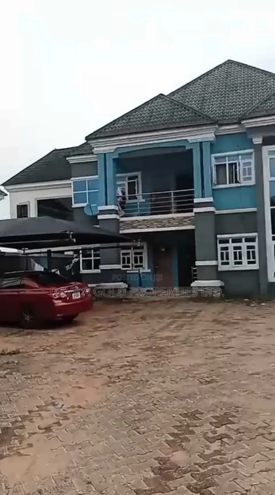 20bdrm Block of Flats in Benin City for sale
