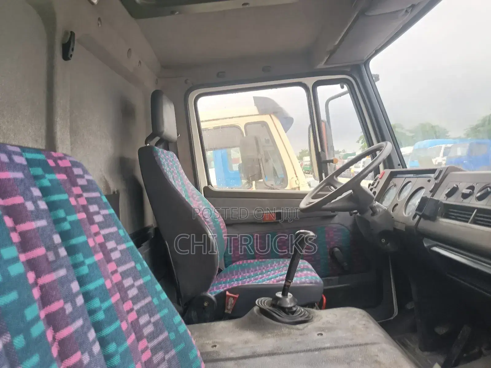Mercedes Benz 814 German Truck European Specification 2004
