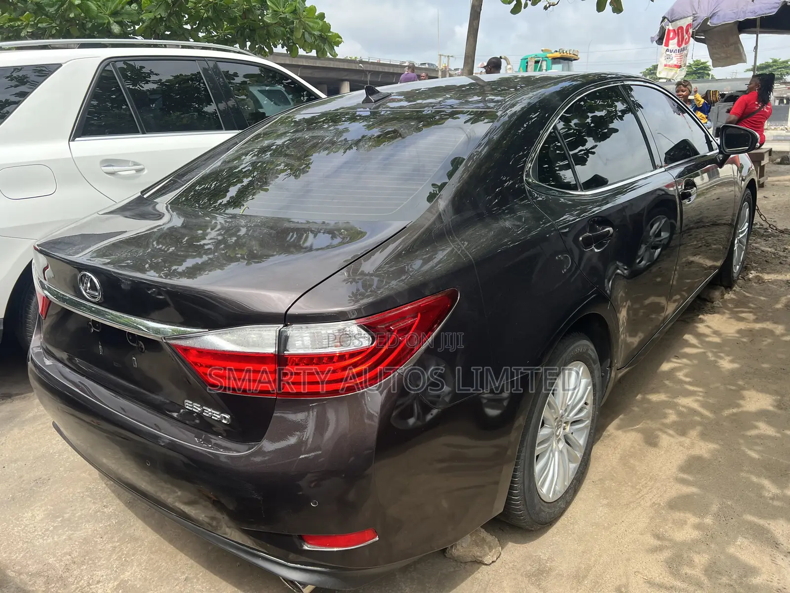 Lexus ES 2015 Brown